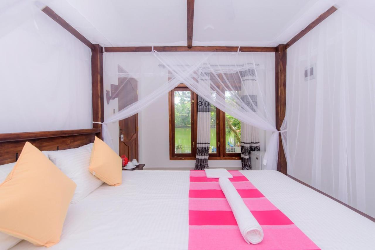 Scenery River Star Hotel 히카두와 외부 사진